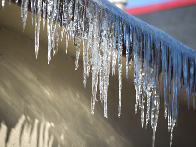 I hate winter, though it makes for some good photographs.