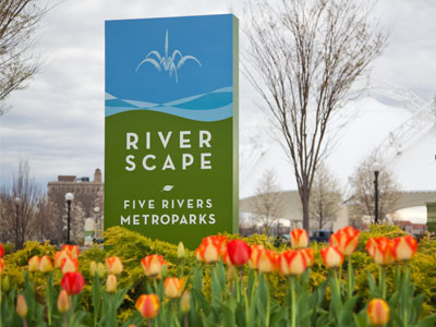 I had to crouch down to conceal all the trash cans.