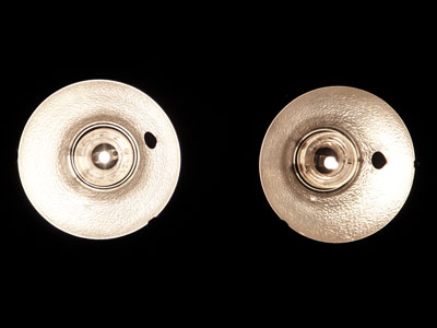 There were lots of lights in his improvised studio, and they were so powerful, I felt a shock wave when they went off.