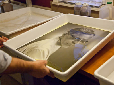 Joe really knows what he`s doing and it was fascinating to watch the giant photograph develop right before my eyes.