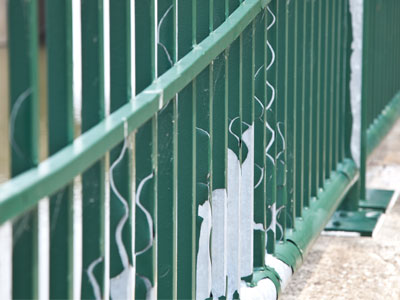 This paint is peeling in an appealing way.