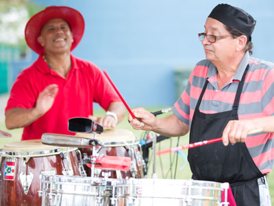 Spontaneous music and dancing at the Hispanic Festival.