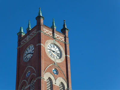 It`s about 9:20.  Time to start thinking about the possibility of maybe going to work today.