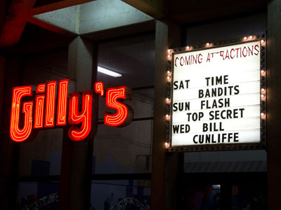 I went out into the cold, dark night to see Bill Cunliffe.