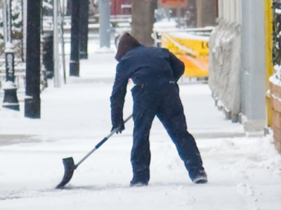 I work in an office, at a desk, where it`s not snowing.