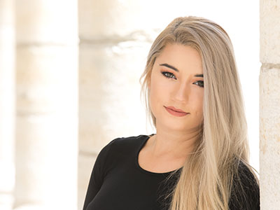 Our 8:00am photo shoot started at about 10:45am, but she was worth the wait.