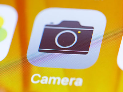 Aww, the cell phone thinks it`s a camera.  That`s so cute.