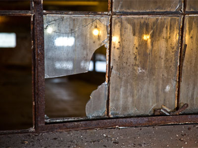 I like to take edgy photographs.