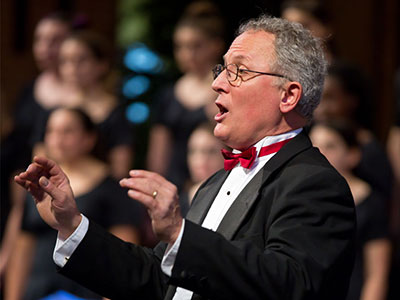 The audience was told not to take pictures, but I can shoot as much as I want because I`m special.