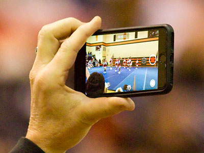 Indoor events with loose photography policies are very helpful to me in the winter.