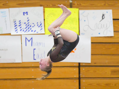 As usual, I took pictures that parents would pay lots of money for, but I just walked out anonymously afterward.