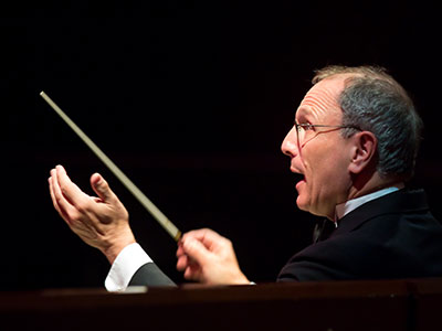 Neal Gittleman was guest conductor of Vivaldi`s Gloria.