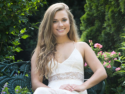 It was a beautiful evening in the garden.