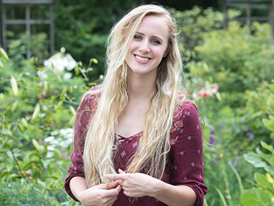 Shall I compare thee to a summer`s day?