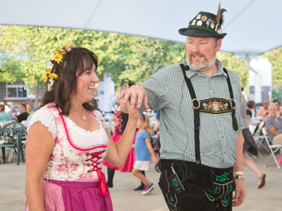 Time to learn some traditional German dances.