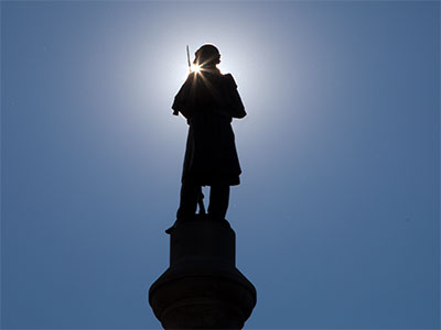 It`s not very smart to take pictures of the sun.