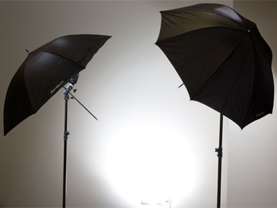 I`m back in business with three functioning flashes.