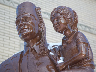 Winter damages my skin, my emotions and my photos.