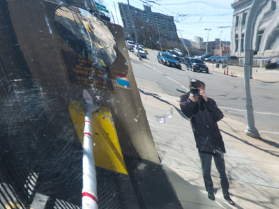 I didn`t notice at the time that there are TWO mirrors.  I`ll have to go back and stand in both reflections.