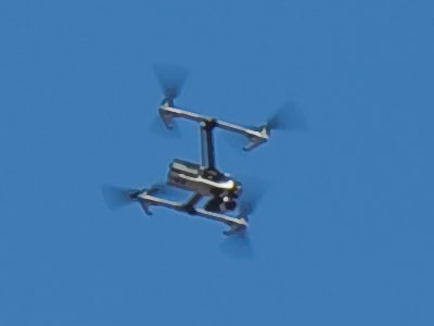 This is how real photographers take pictures nowadays.