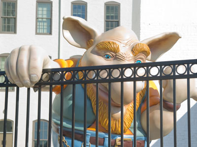 Please Do Not Feed the Troll.