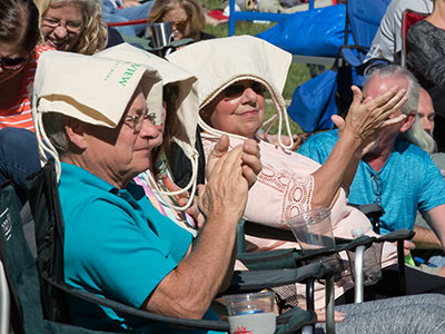 Noah Wotherspoon sings a song called `Cloudy Day,` but not today.