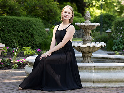 It`s springtime, and time for outdoor portraits.
