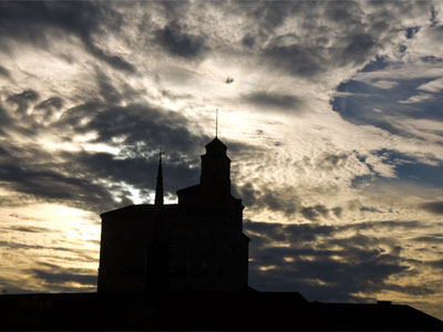 I ran across four lanes of traffic to get this picture.