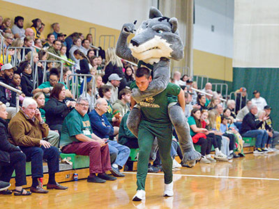 Wright State played hard but they lost the second set.