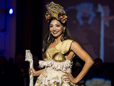 Arrive early.  Sit in the front row.  Take good pictures. (see December 7, 2023)