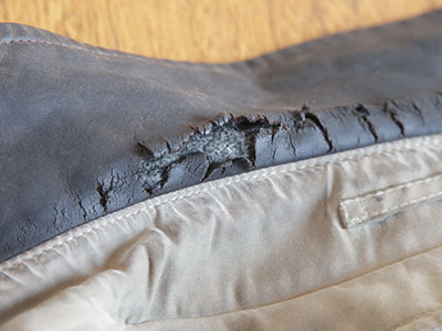 I`m apparently one of those people who wears worn out clothes (see December 7 above).